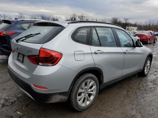 Photo 2 VIN: WBAVL1C5XEVY22631 - BMW X1 