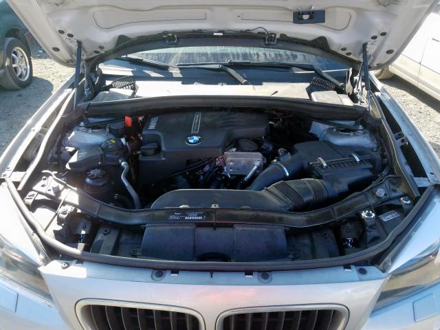 Photo 6 VIN: WBAVL1C5XFVY27118 - BMW X1 