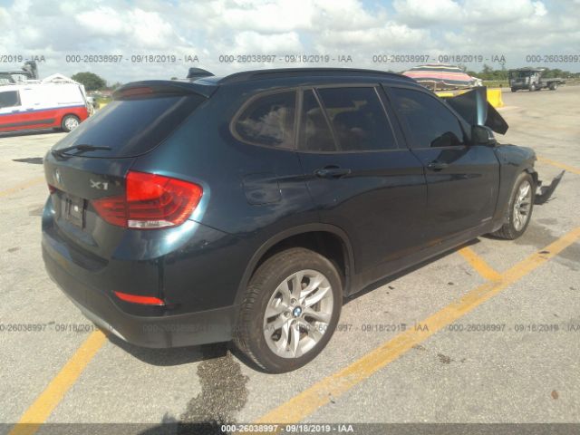 Photo 3 VIN: WBAVL1C5XFVY30343 - BMW X1 