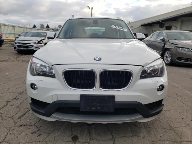 Photo 4 VIN: WBAVL1C5XFVY30777 - BMW X1 