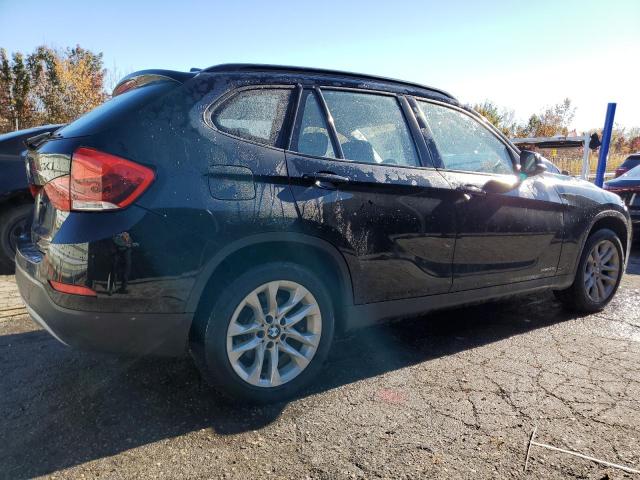 Photo 2 VIN: WBAVL1C5XFVY31850 - BMW X1 XDRIVE2 