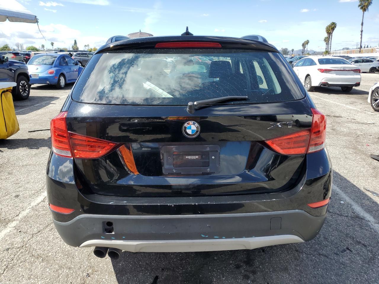 Photo 5 VIN: WBAVL1C5XFVY34327 - BMW X1 