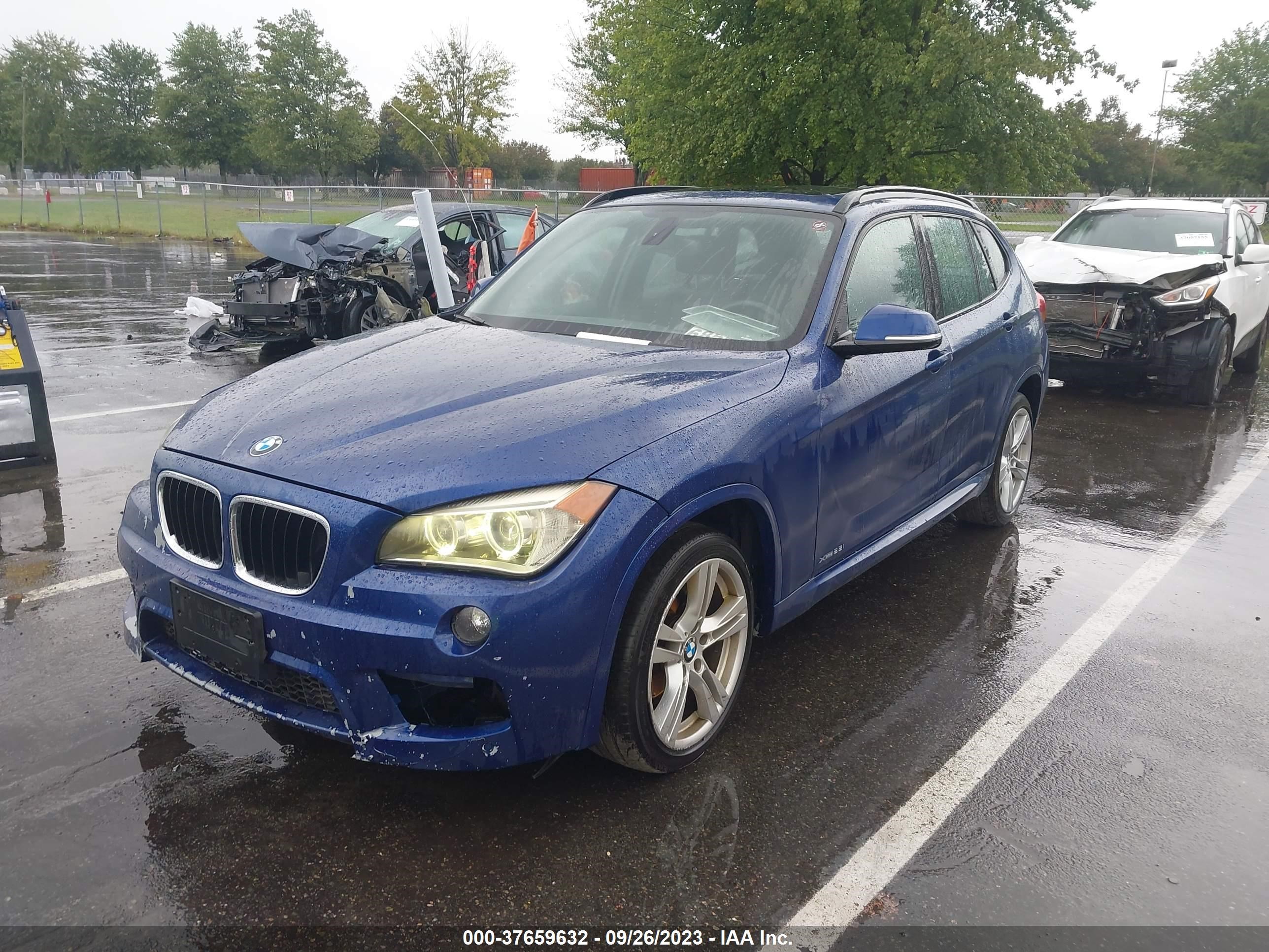 Photo 5 VIN: WBAVL1C5XFVY38443 - BMW X1 