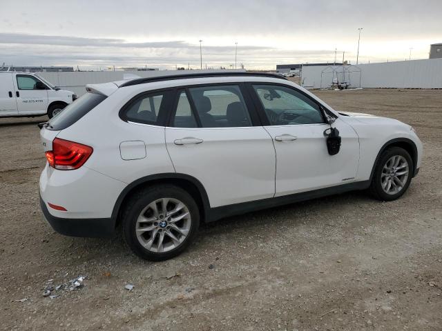 Photo 2 VIN: WBAVL1C5XFVY40564 - BMW X1 XDRIVE2 