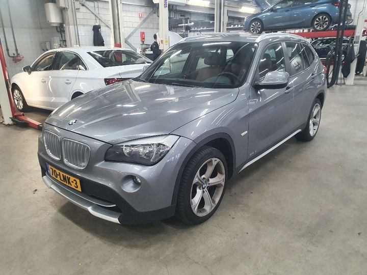 Photo 0 VIN: WBAVL31030VP00205 - BMW X1 