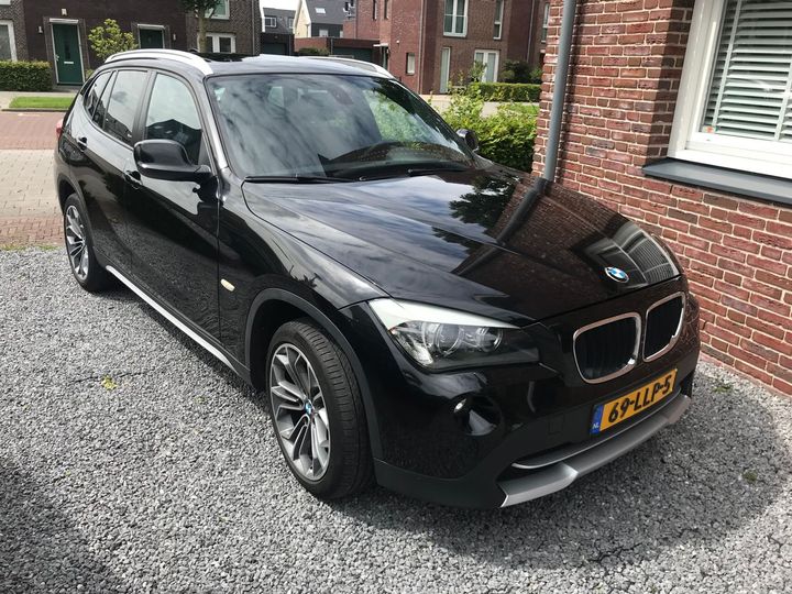 Photo 0 VIN: WBAVL31080VP00216 - BMW X1 