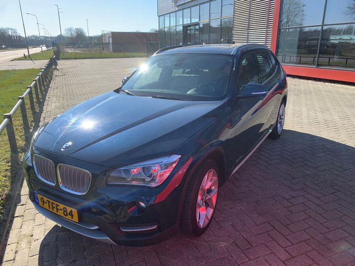 Photo 1 VIN: WBAVL91010VT81938 - BMW X1 