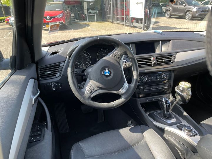 Photo 11 VIN: WBAVL91020VT79518 - BMW X1 