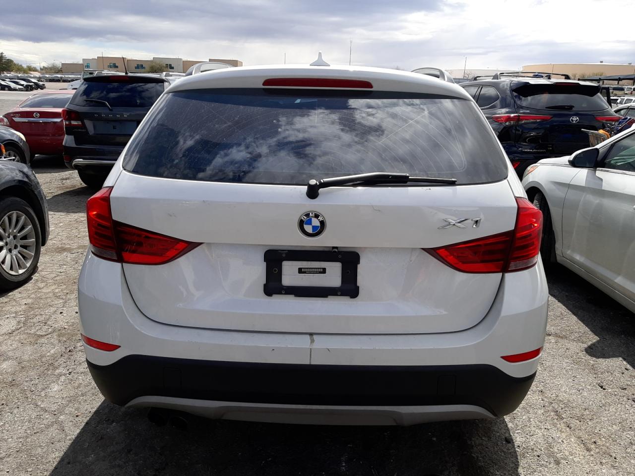 Photo 5 VIN: WBAVM1C50DVW41730 - BMW X1 