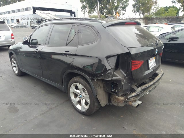 Photo 2 VIN: WBAVM1C50FV315123 - BMW X1 