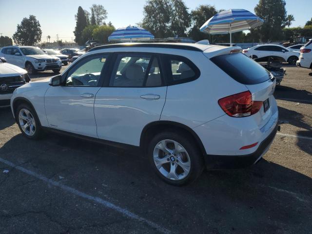 Photo 1 VIN: WBAVM1C50FV316482 - BMW X1 SDRIVE2 