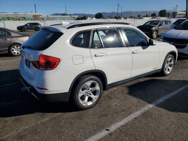 Photo 2 VIN: WBAVM1C50FV316482 - BMW X1 SDRIVE2 