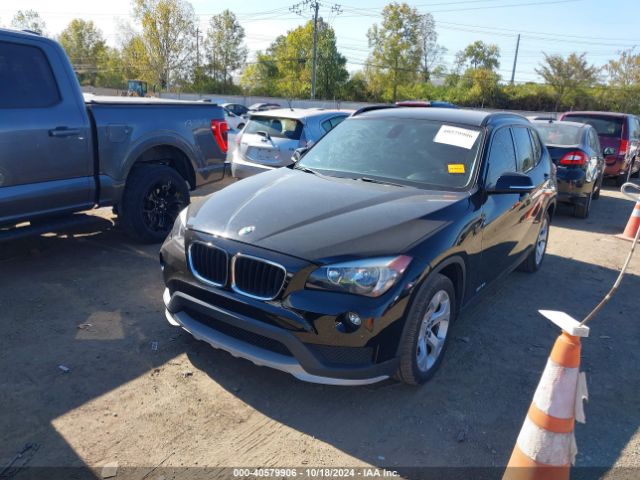 Photo 1 VIN: WBAVM1C50FV317664 - BMW X1 