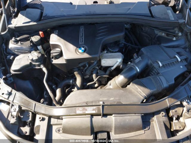 Photo 9 VIN: WBAVM1C50FV317664 - BMW X1 