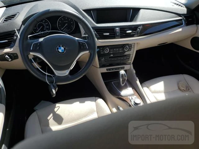 Photo 7 VIN: WBAVM1C50FV498975 - BMW X1 