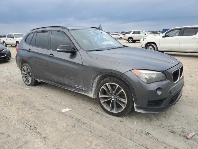 Photo 3 VIN: WBAVM1C50FVW57056 - BMW X1 