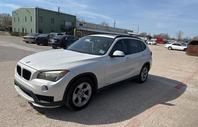 Photo 1 VIN: WBAVM1C50FVW58255 - BMW X1 