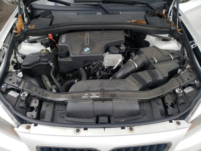 Photo 6 VIN: WBAVM1C50FVW58255 - BMW X1 