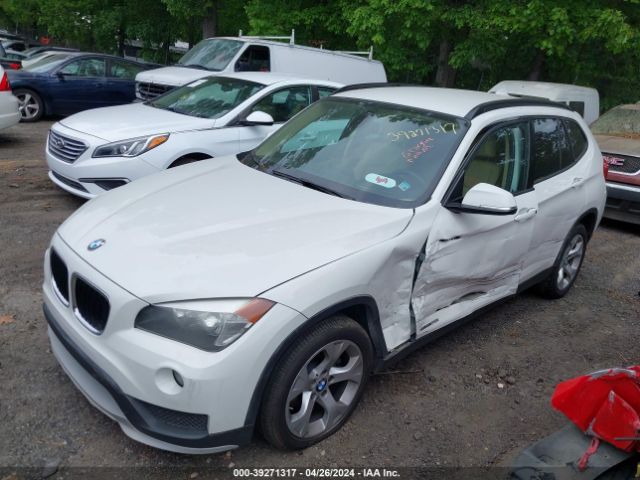 Photo 1 VIN: WBAVM1C50FVW58708 - BMW X1 