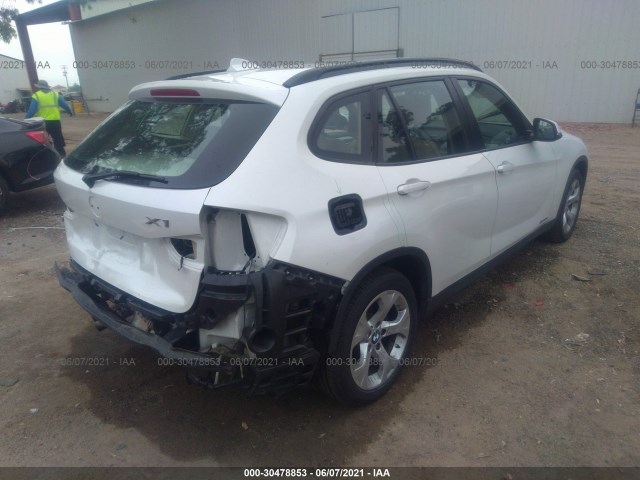 Photo 3 VIN: WBAVM1C51DVL64277 - BMW X1 