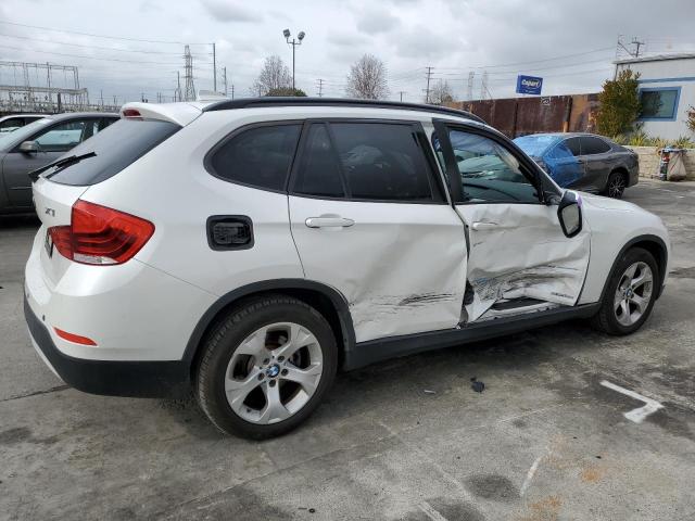 Photo 2 VIN: WBAVM1C51EVW49613 - BMW X1 