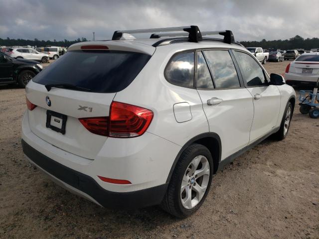 Photo 3 VIN: WBAVM1C51FV315017 - BMW X1 