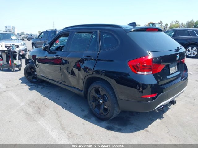 Photo 2 VIN: WBAVM1C51FV317771 - BMW X1 