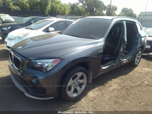 Photo 1 VIN: WBAVM1C51FV498015 - BMW X1 