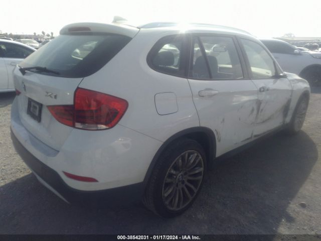 Photo 3 VIN: WBAVM1C52DVW42894 - BMW X1 