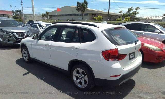 Photo 2 VIN: WBAVM1C52EVW47398 - BMW X1 