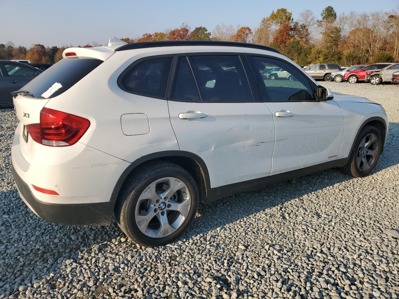 Photo 2 VIN: WBAVM1C52EVW55288 - BMW X1 