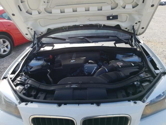 Photo 6 VIN: WBAVM1C52FV314877 - BMW X1 