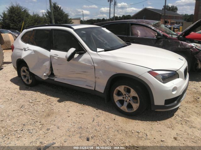 Photo 0 VIN: WBAVM1C52FV316953 - BMW X1 