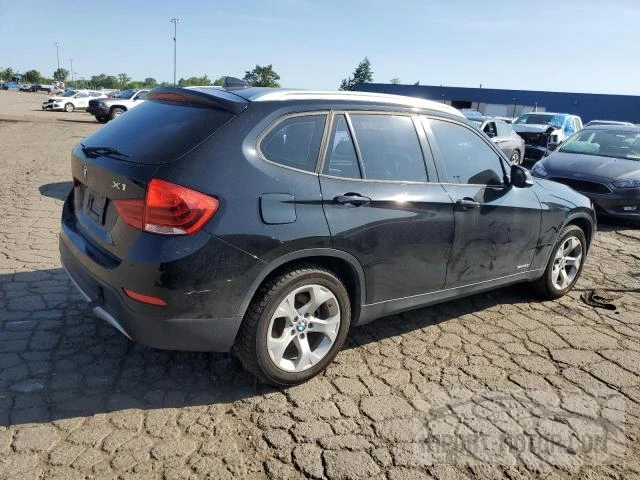 Photo 2 VIN: WBAVM1C52FV317455 - BMW X1 