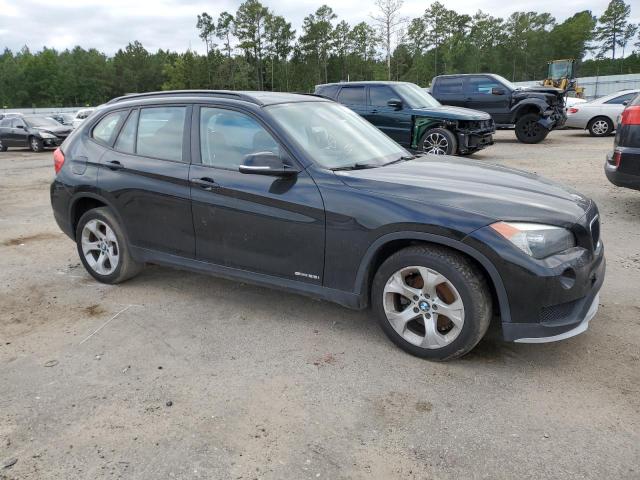 Photo 3 VIN: WBAVM1C52FV317603 - BMW X1 