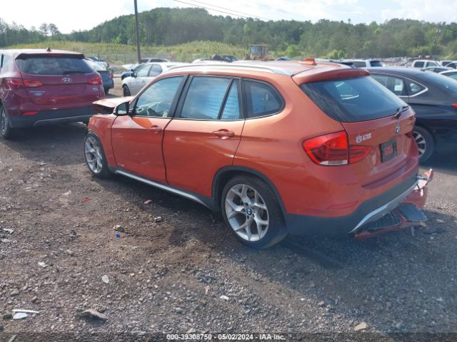 Photo 2 VIN: WBAVM1C52FV498217 - BMW X1 