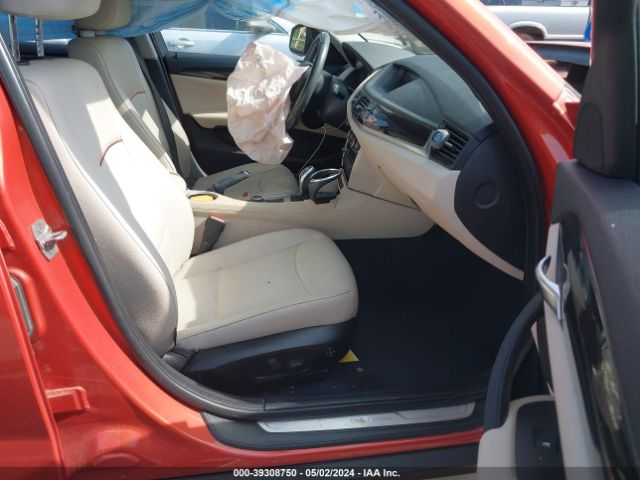 Photo 4 VIN: WBAVM1C52FV498217 - BMW X1 