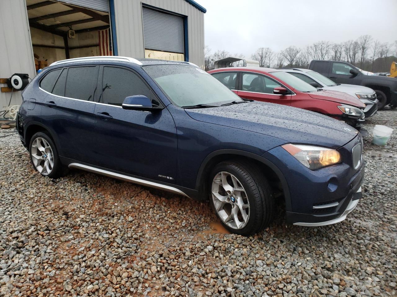 Photo 3 VIN: WBAVM1C52FV498704 - BMW X1 