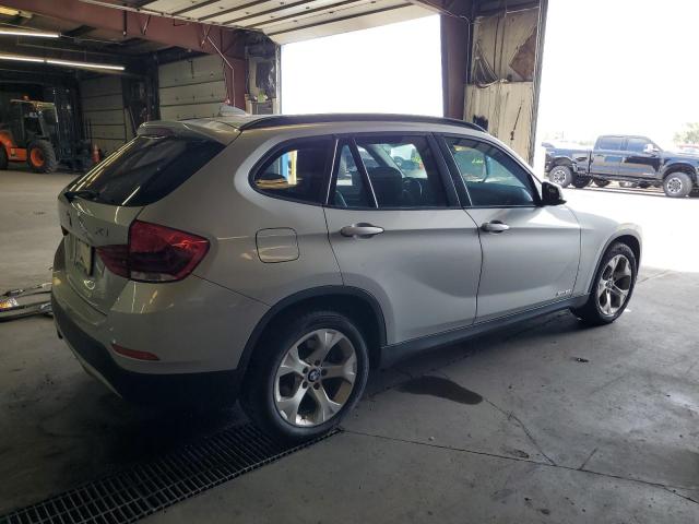 Photo 2 VIN: WBAVM1C52FVZ94389 - BMW X1 SDRIVE2 