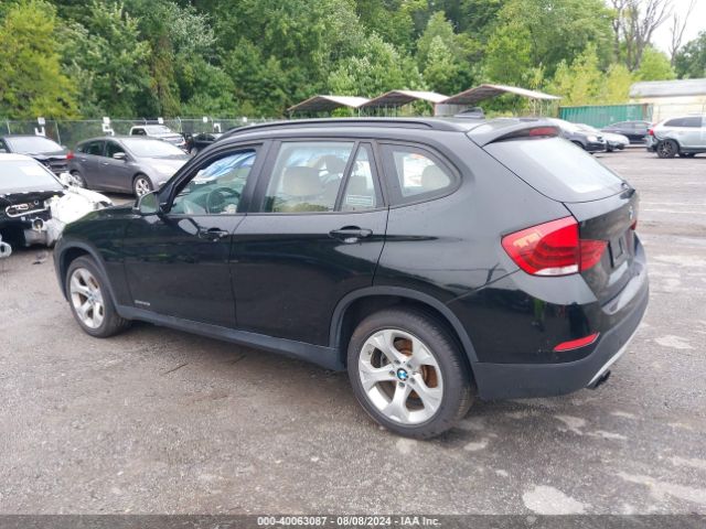 Photo 2 VIN: WBAVM1C52FVZ94506 - BMW X1 