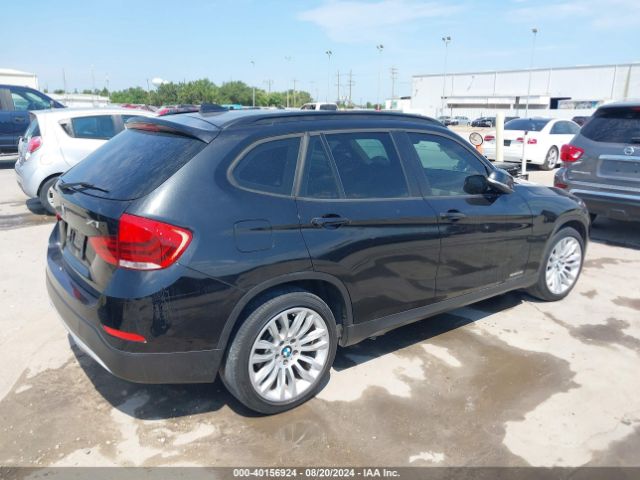 Photo 3 VIN: WBAVM1C53FV315603 - BMW X1 