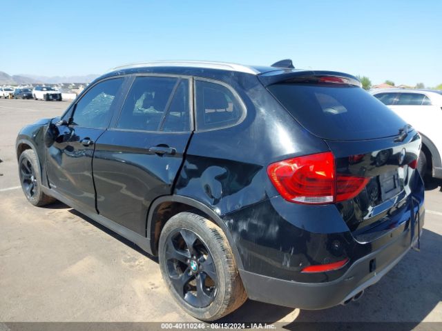 Photo 2 VIN: WBAVM1C53FV316637 - BMW X1 