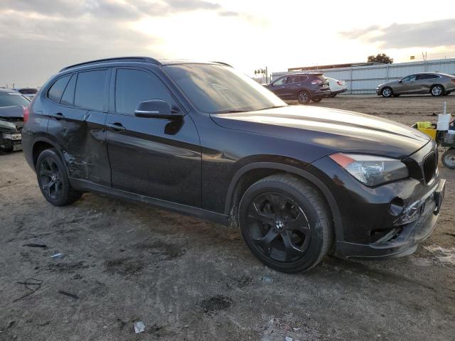 Photo 3 VIN: WBAVM1C53FV317576 - BMW X1 