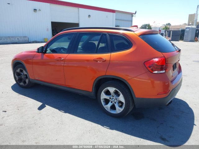 Photo 2 VIN: WBAVM1C53FV318114 - BMW X1 