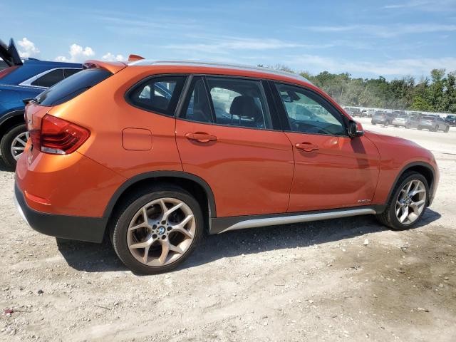 Photo 2 VIN: WBAVM1C53FV319019 - BMW X1 