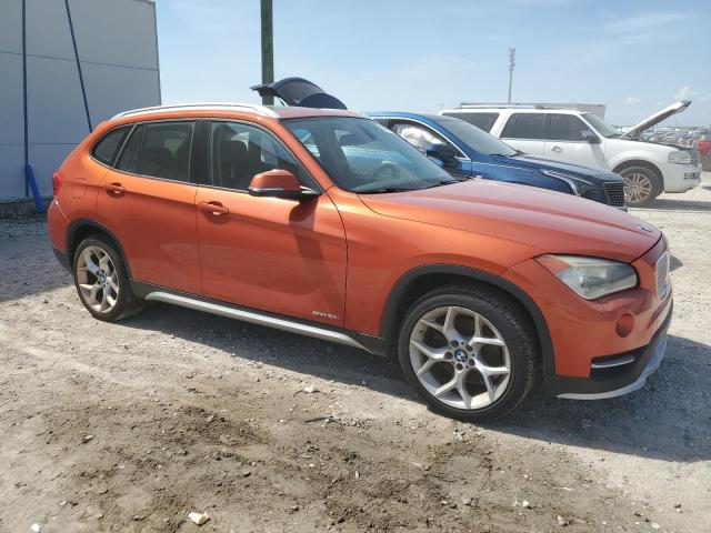 Photo 3 VIN: WBAVM1C53FV319019 - BMW X1 