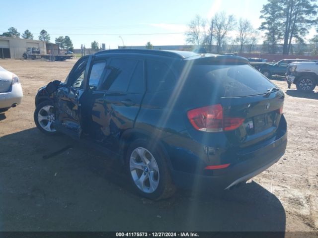 Photo 2 VIN: WBAVM1C53FV498940 - BMW X1 