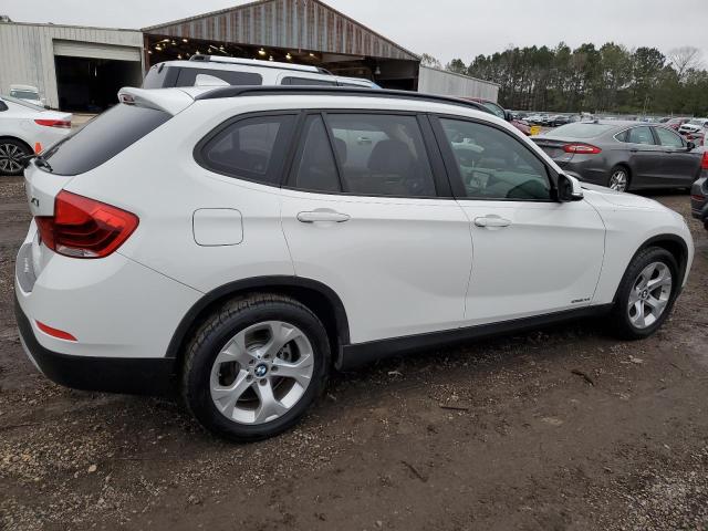 Photo 2 VIN: WBAVM1C53FVW57357 - BMW X1 SDRIVE2 