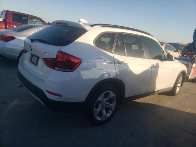 Photo 2 VIN: WBAVM1C54DVW44436 - BMW X1 