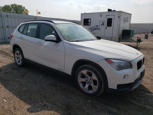 Photo 3 VIN: WBAVM1C54EVW54272 - BMW X1 